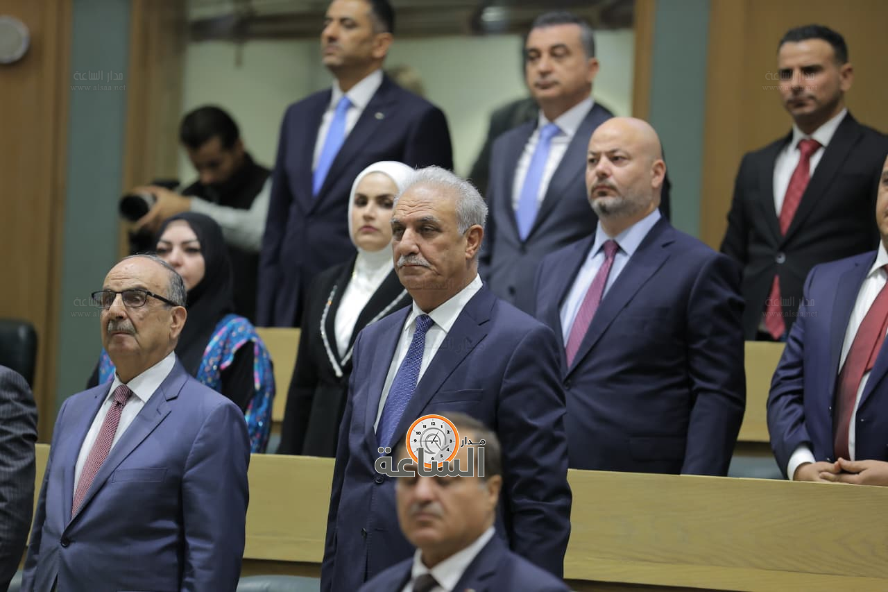 Madar Al-Saa Images 0.5726600416489989