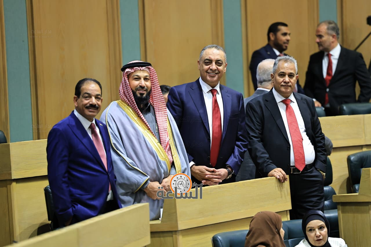 Madar Al-Saa Images 0.8444260572528235