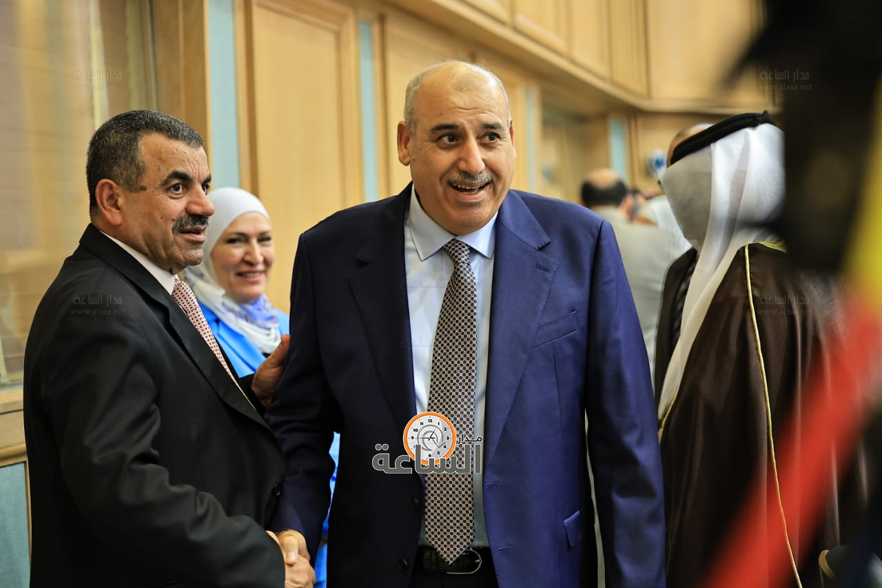 Madar Al-Saa Images 0.23434916044627097