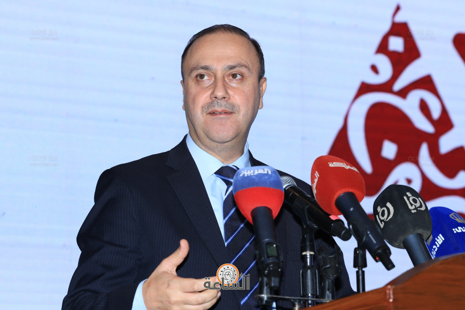 Madar Al-Saa Images 0.8489408914870572