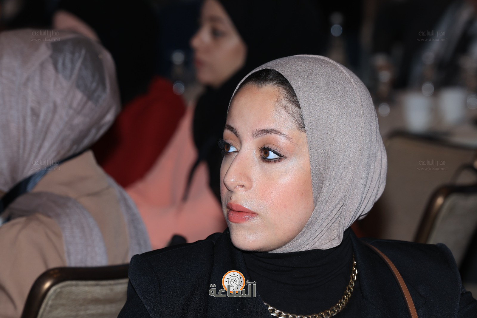 Madar Al-Saa Images 0.9747252952183244