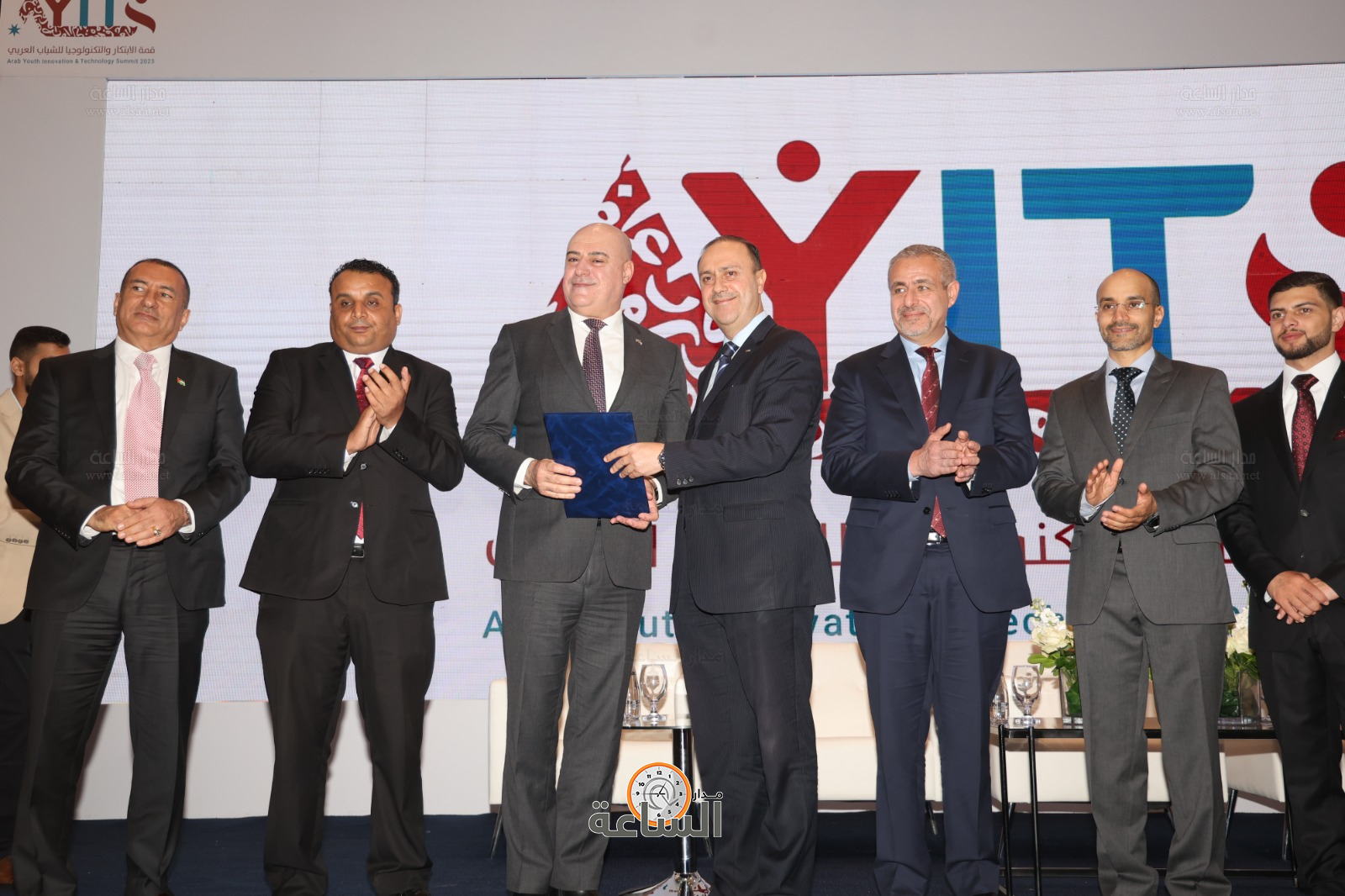 Madar Al-Saa Images 0.3506595956029763