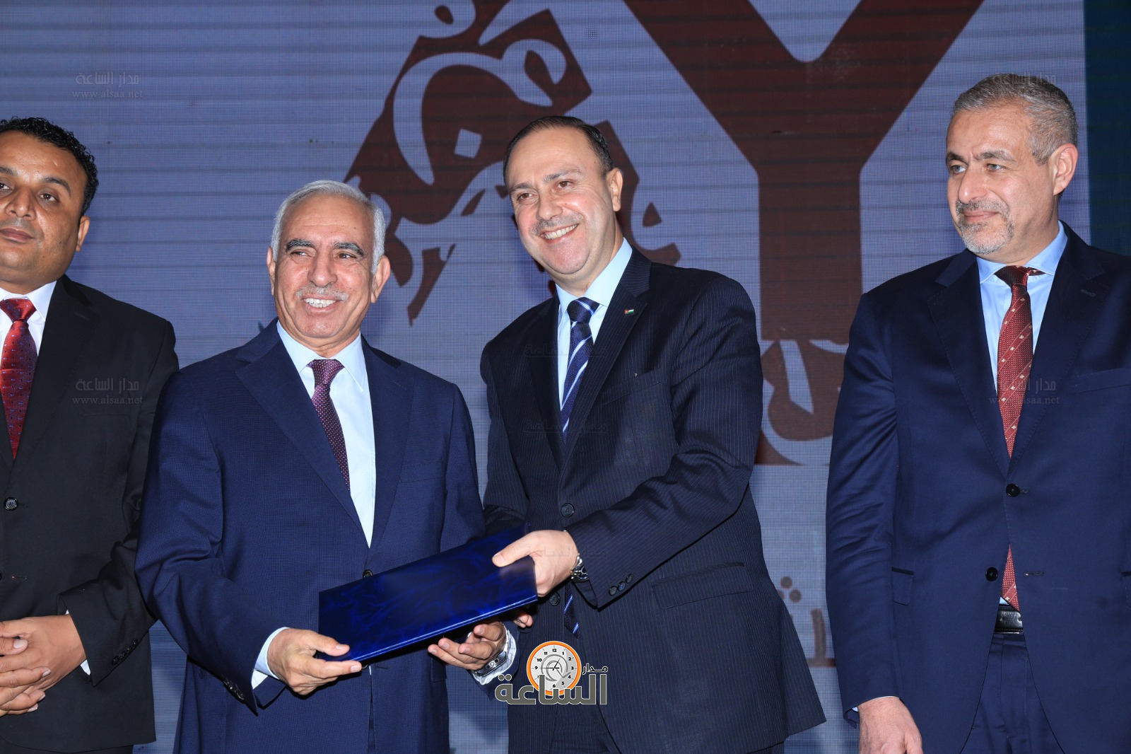 Madar Al-Saa Images 0.43671053523040104