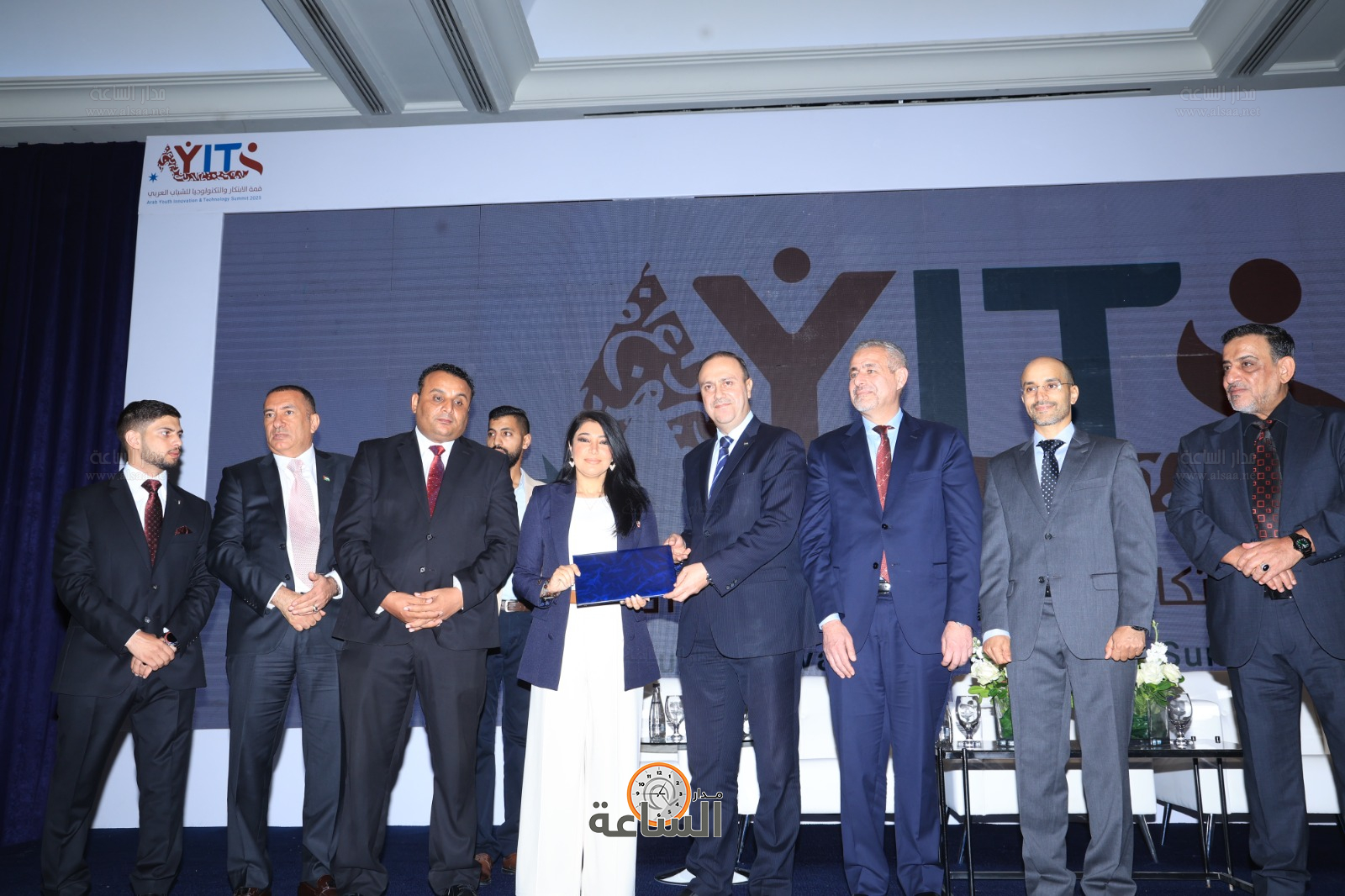 Madar Al-Saa Images 0.5543832612633088