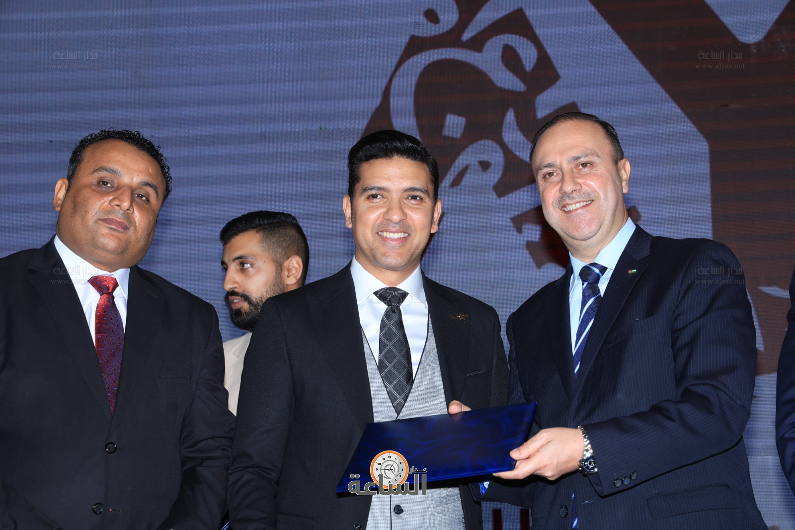 Madar Al-Saa Images 0.7509836636607167