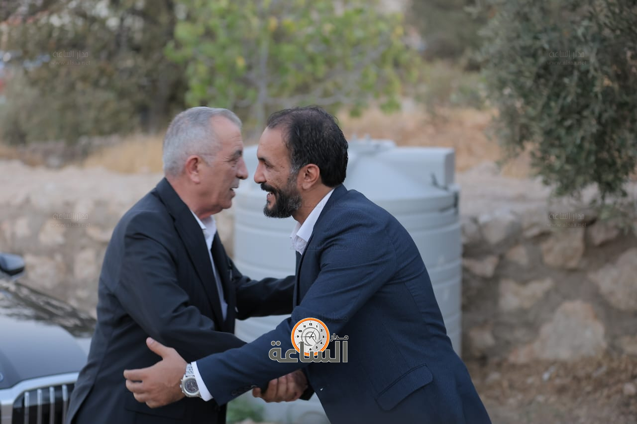 Madar Al-Saa Images 0.3177063073469445