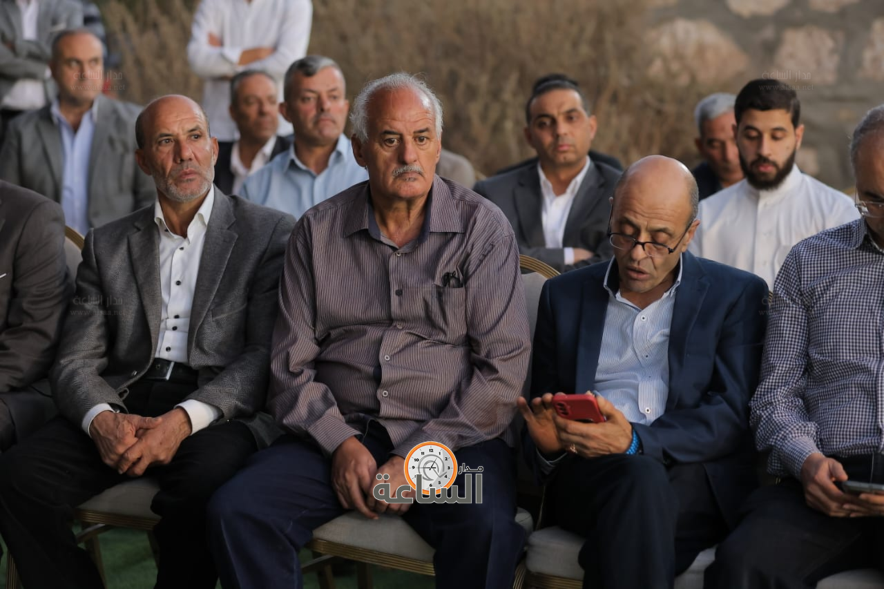 Madar Al-Saa Images 0.8253425885977157