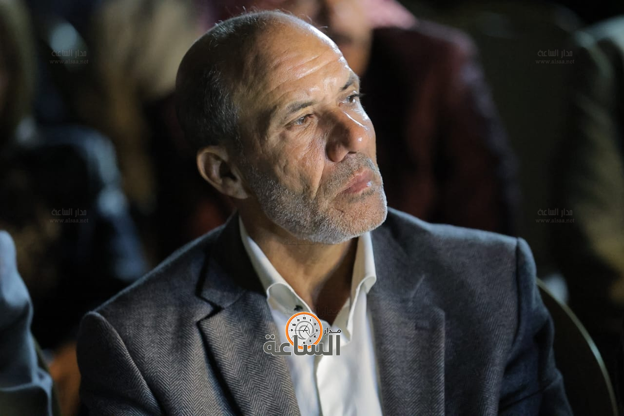 Madar Al-Saa Images 0.6922419631362802