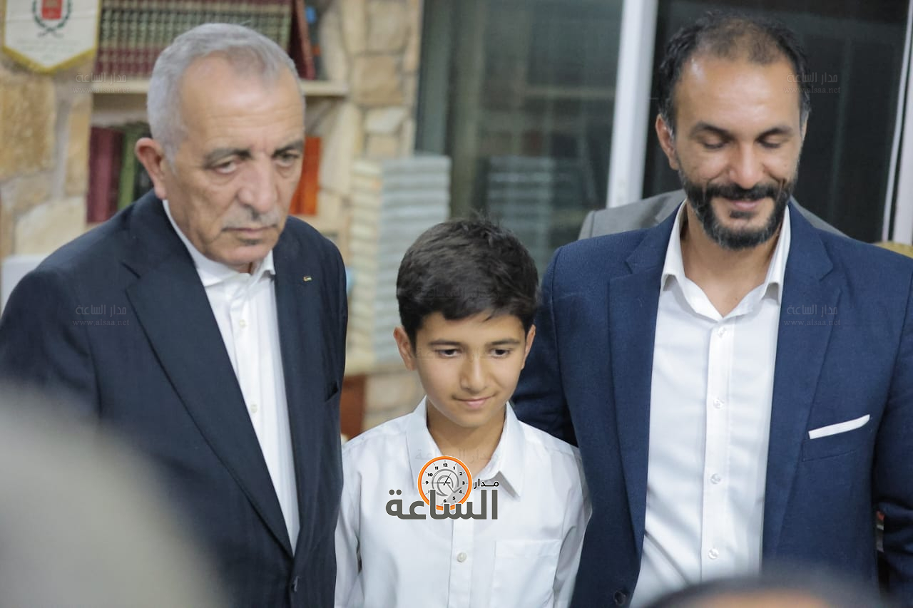 Madar Al-Saa Images 0.951753133150648