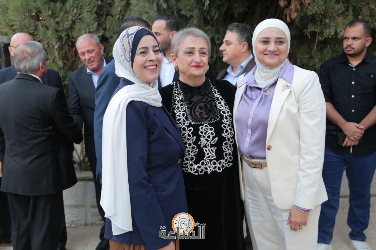 Madar Al-Saa Images 0.6508571030636301