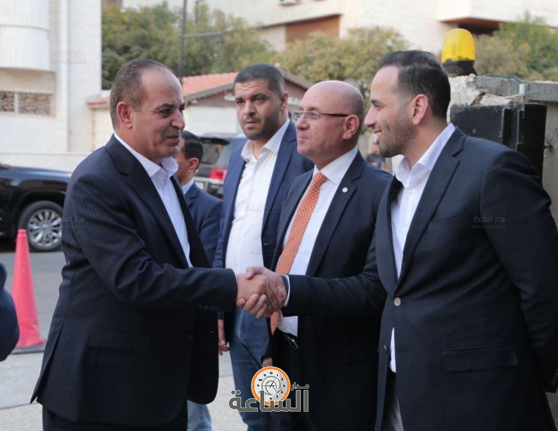 Madar Al-Saa Images 0.6259820064250974