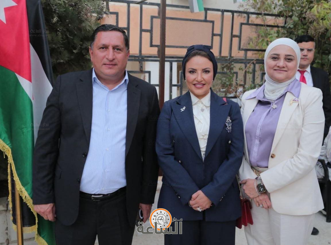 Madar Al-Saa Images 0.4952888105540213