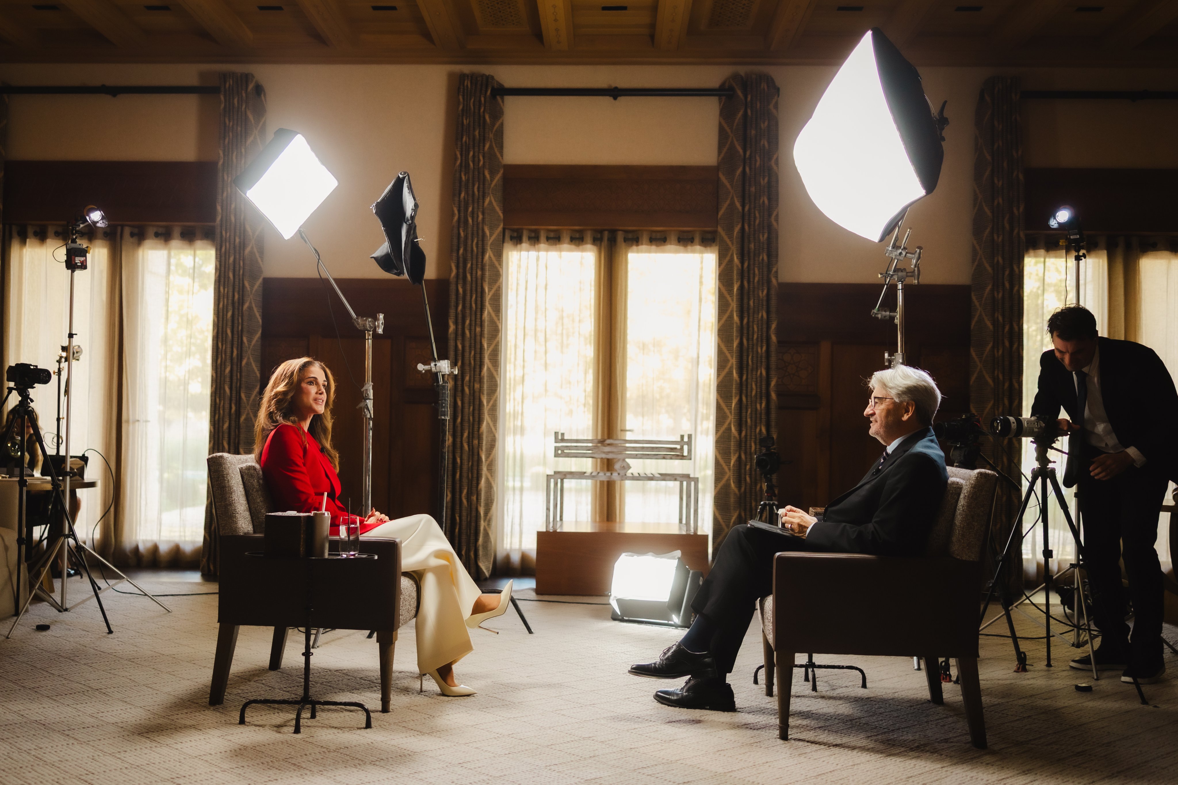 Madar Al-Saa Images 0.931315246433018