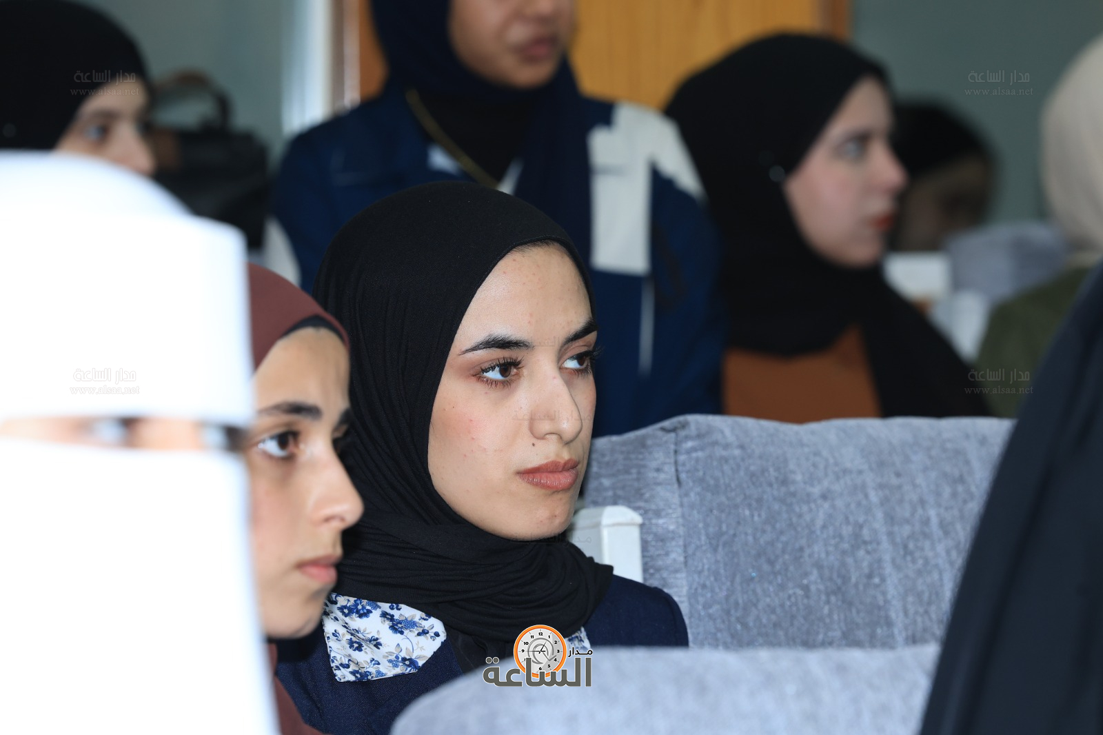 Madar Al-Saa Images 0.7138915069220345