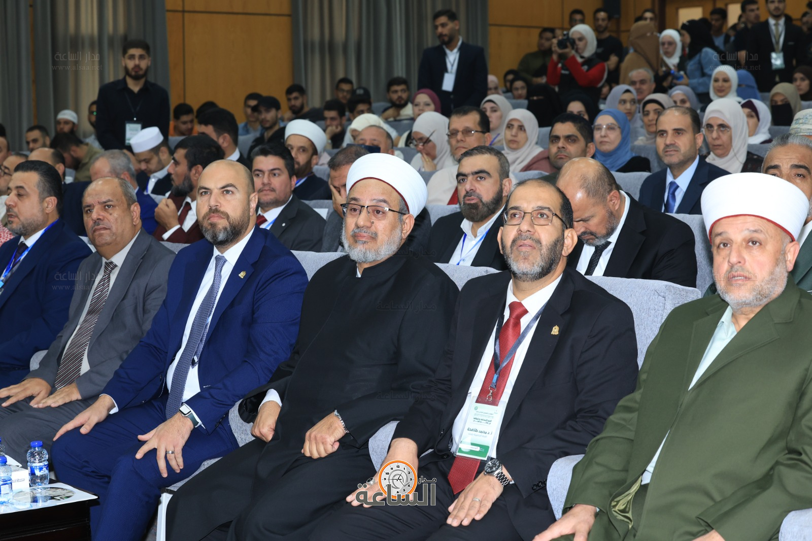 Madar Al-Saa Images 0.2824448529109641