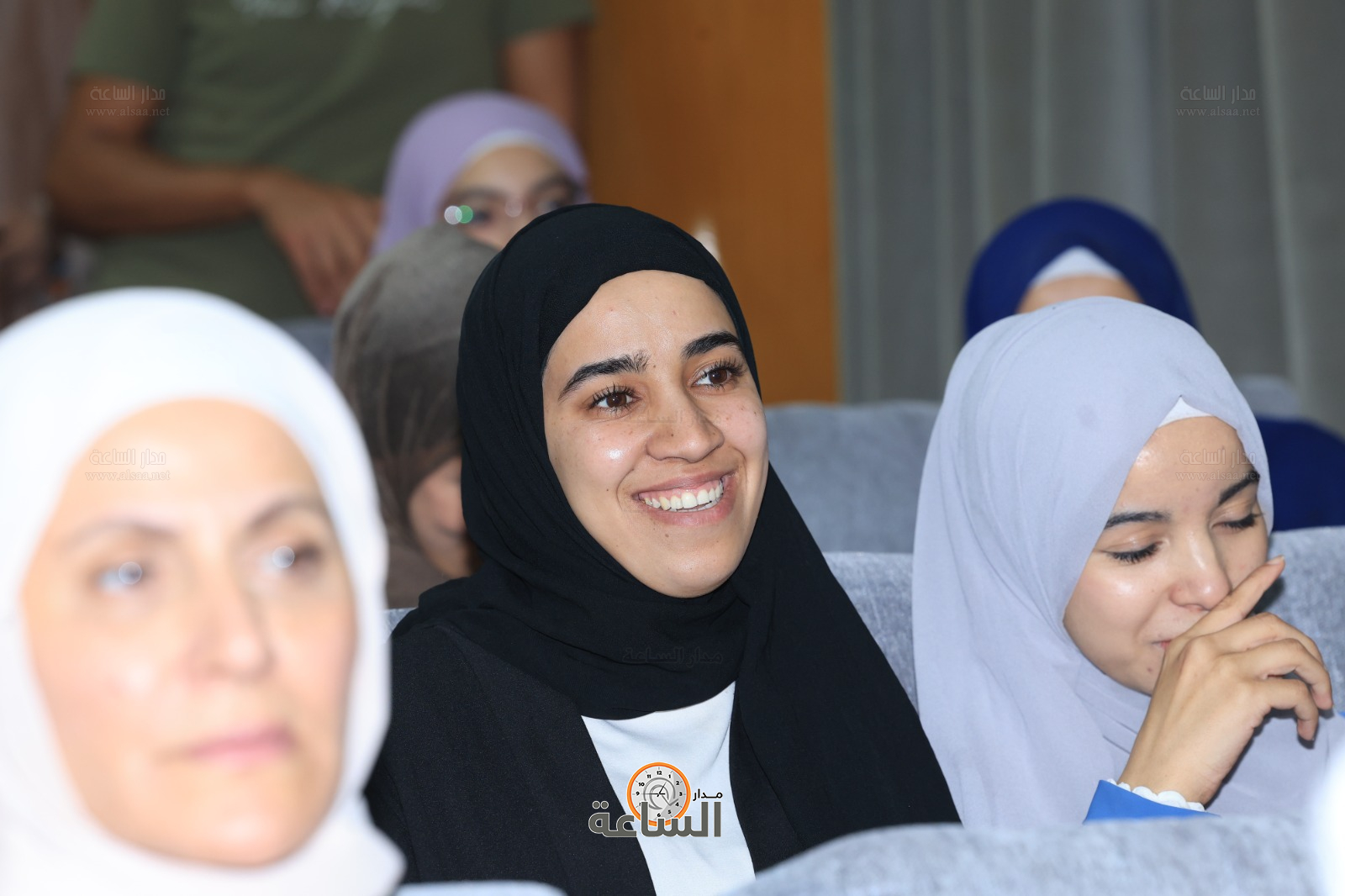 Madar Al-Saa Images 0.6155406821828443