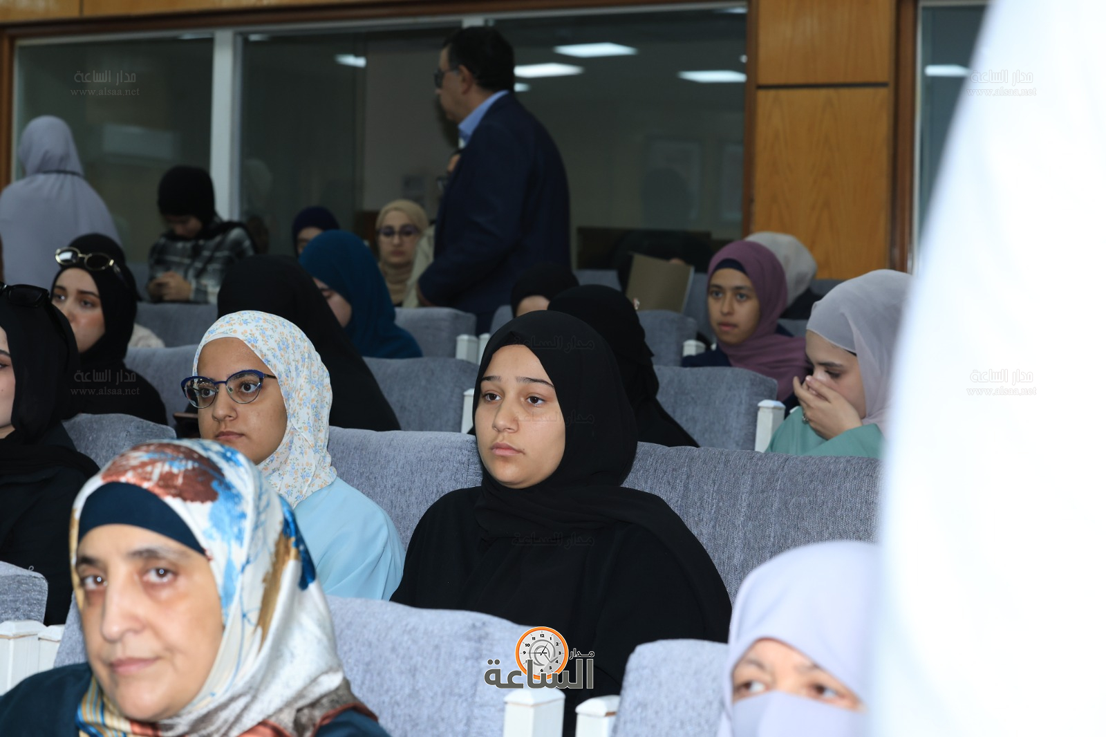 Madar Al-Saa Images 0.0353430446652091