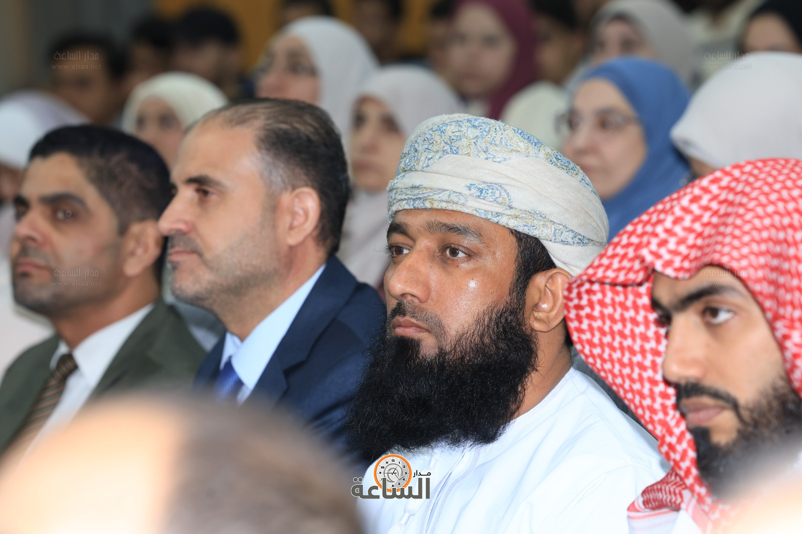 Madar Al-Saa Images 0.42595765270867414