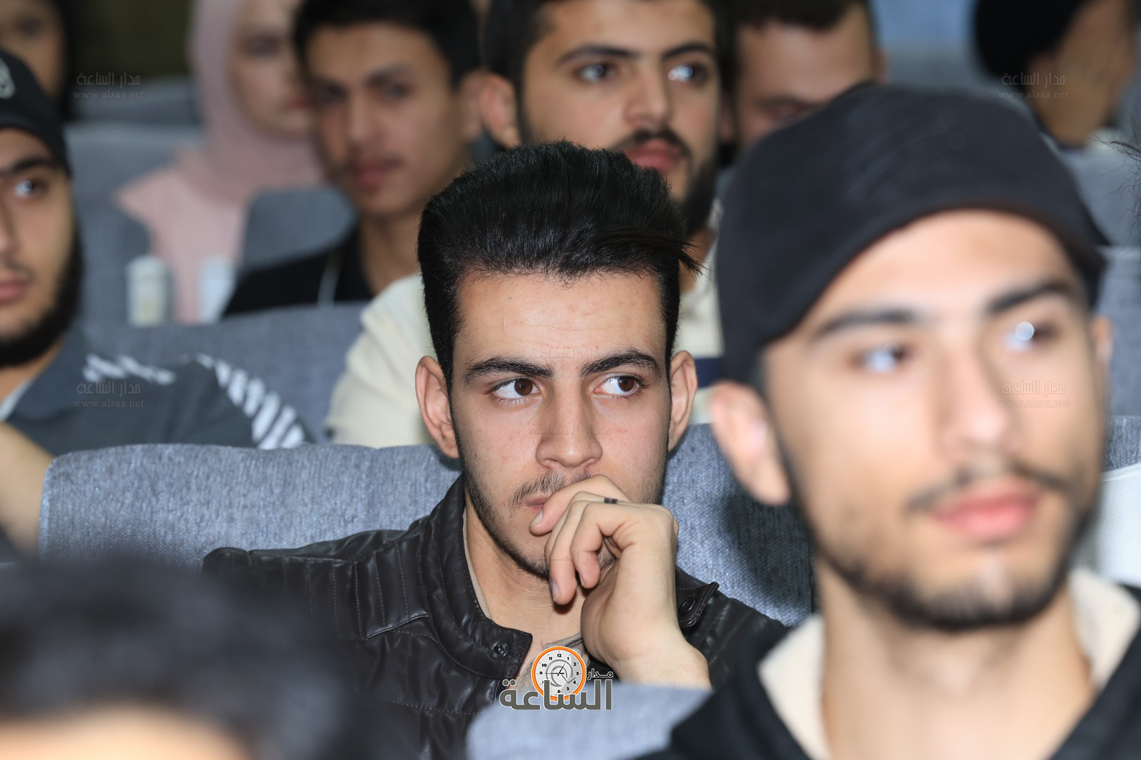 Madar Al-Saa Images 0.47757788434579174