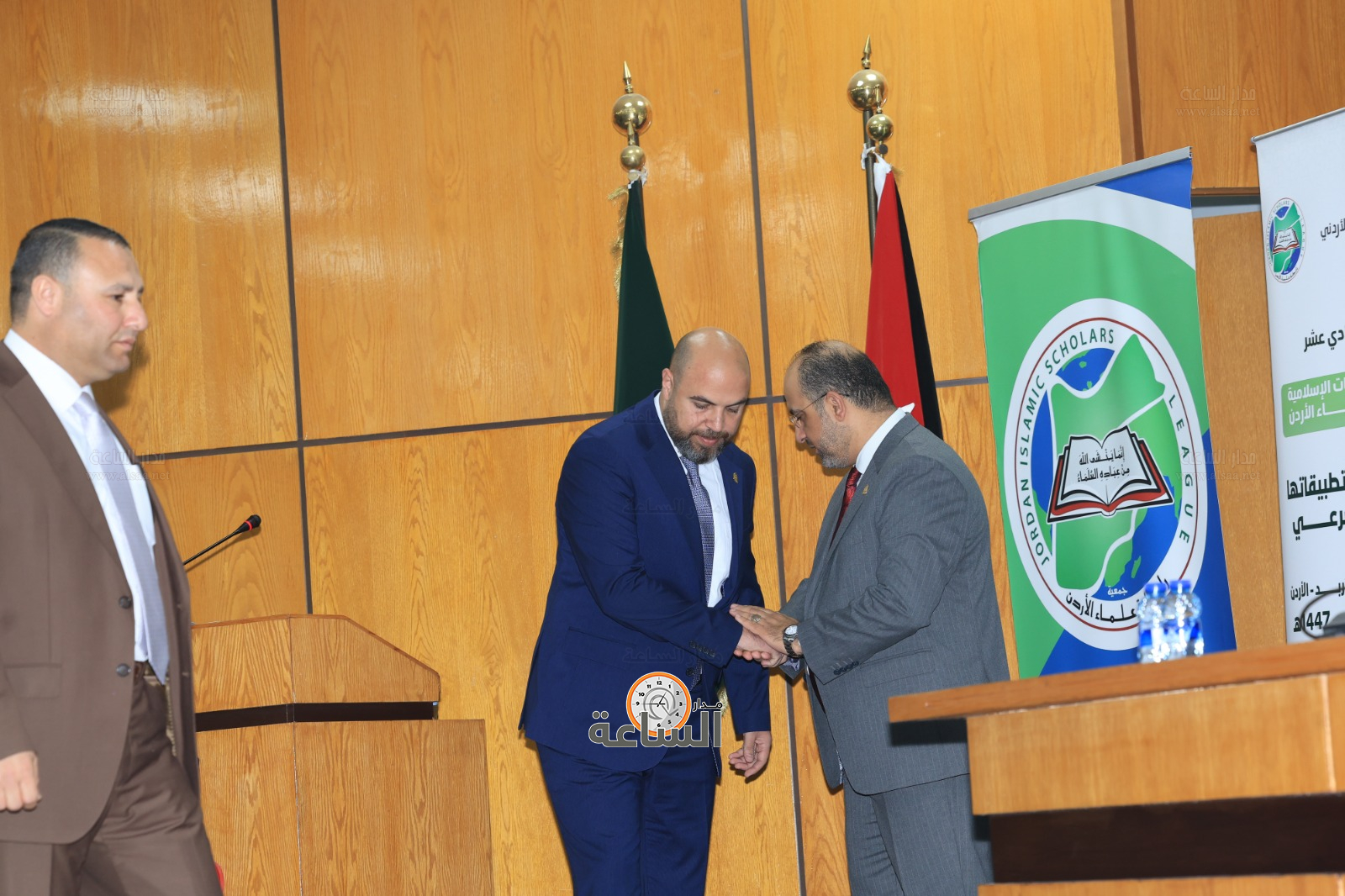 Madar Al-Saa Images 0.32581009781774606