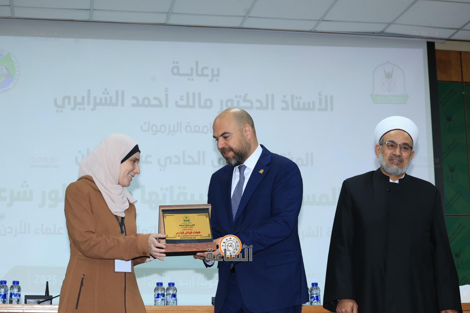 Madar Al-Saa Images 0.1779080511130774