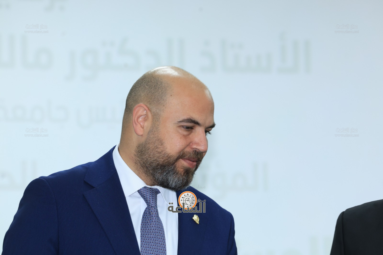 Madar Al-Saa Images 0.15495834477770687