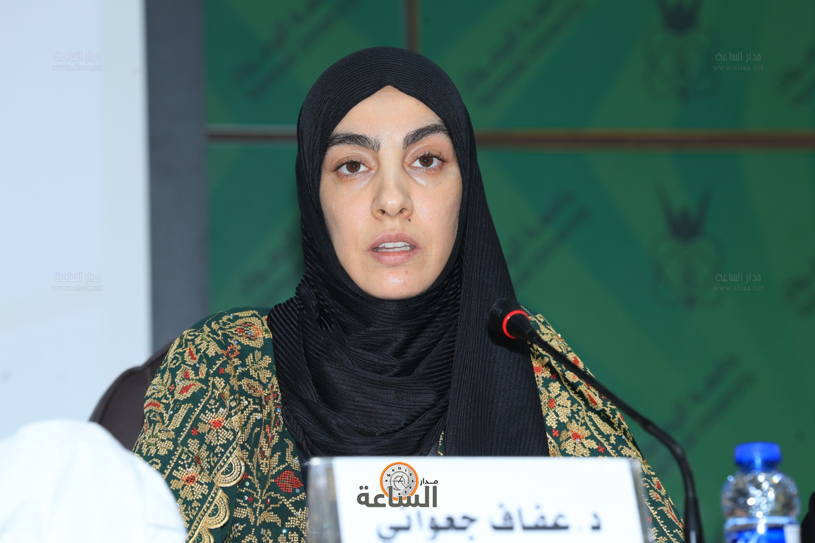 Madar Al-Saa Images 0.8771628376811463