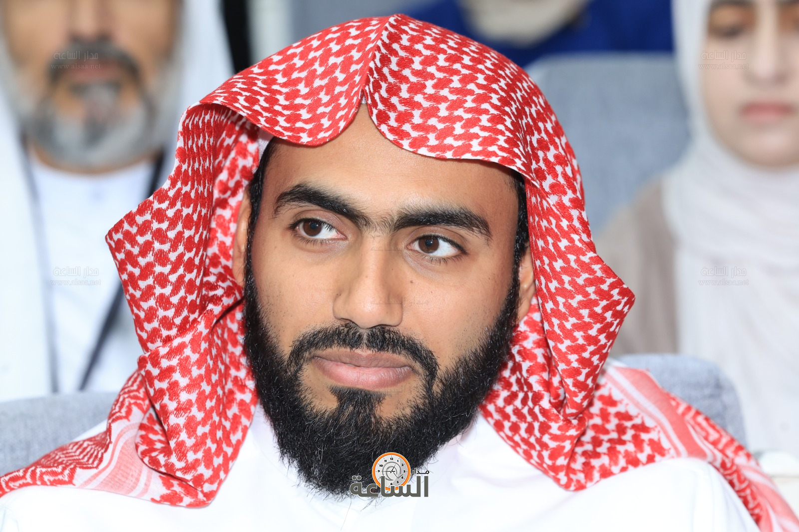 Madar Al-Saa Images 0.4482987751225107