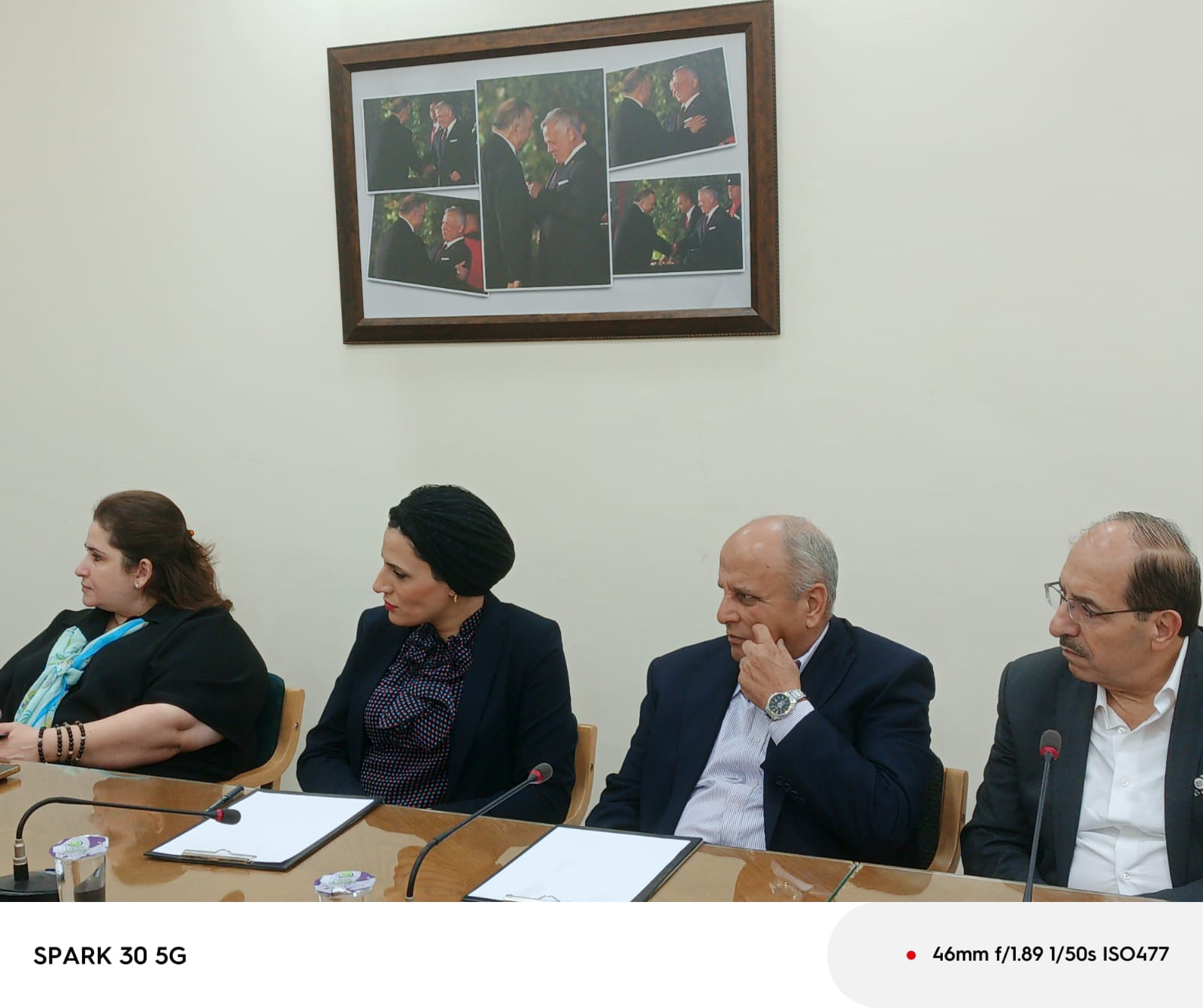 Madar Al-Saa Images 0.03573002426825511