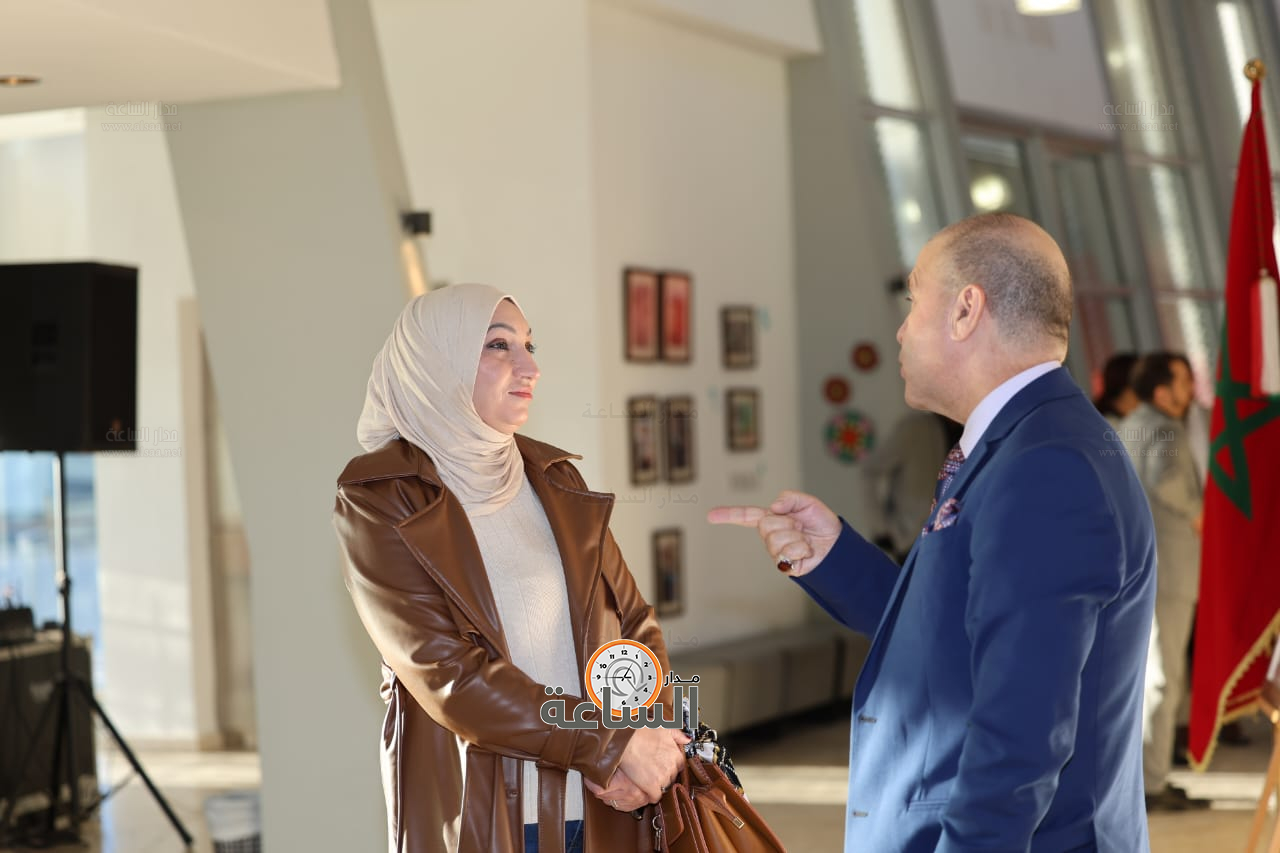 Madar Al-Saa Images 0.42440057676969645