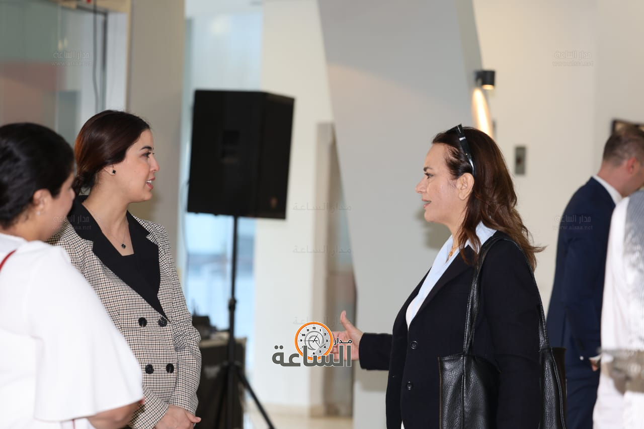 Madar Al-Saa Images 0.39559899272203414