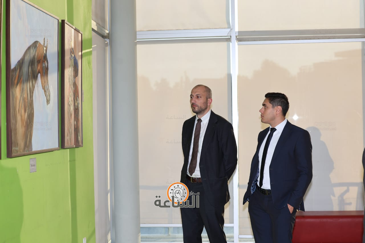 Madar Al-Saa Images 0.8713777937585363