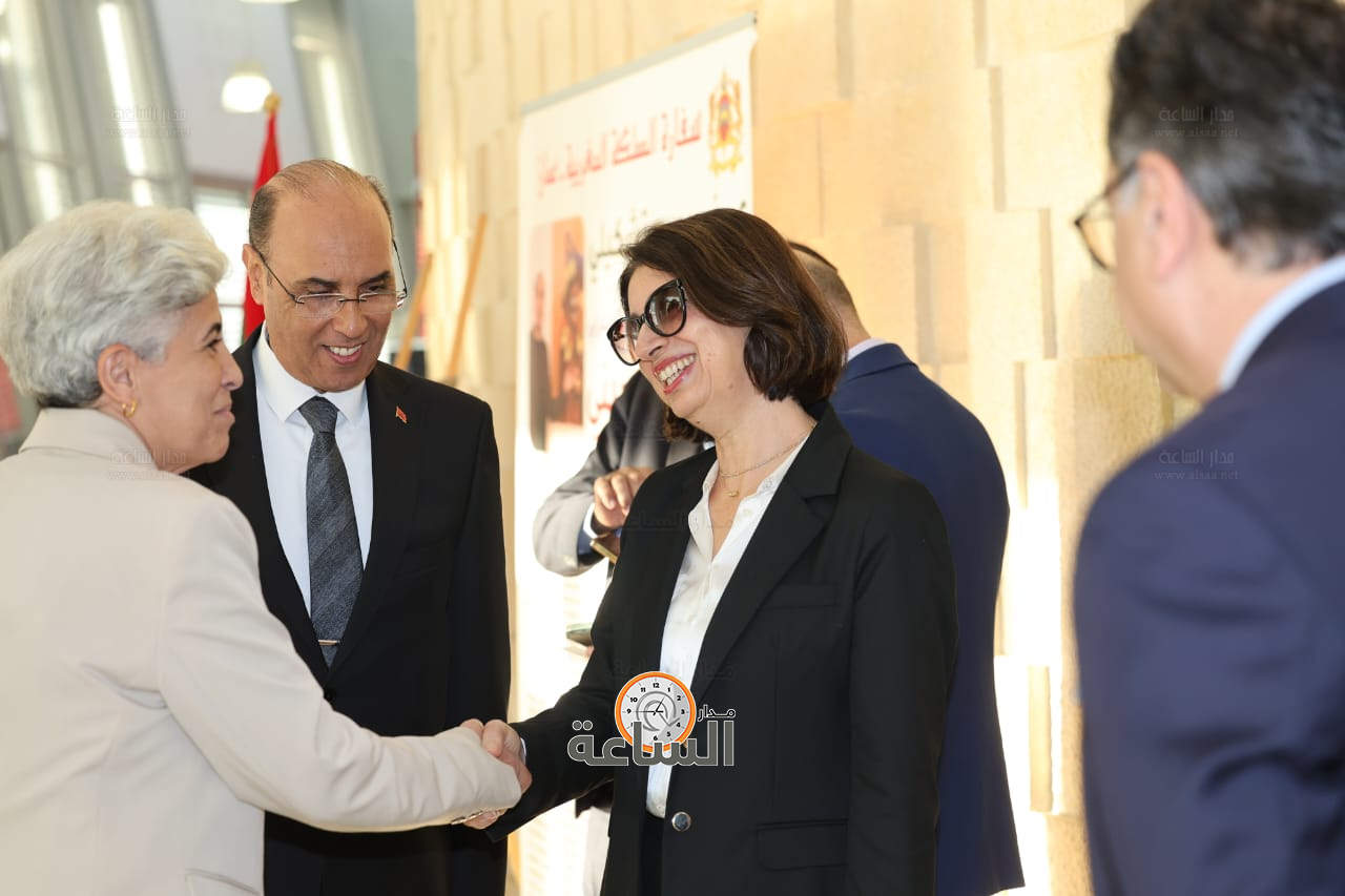 Madar Al-Saa Images 0.7400581758310648