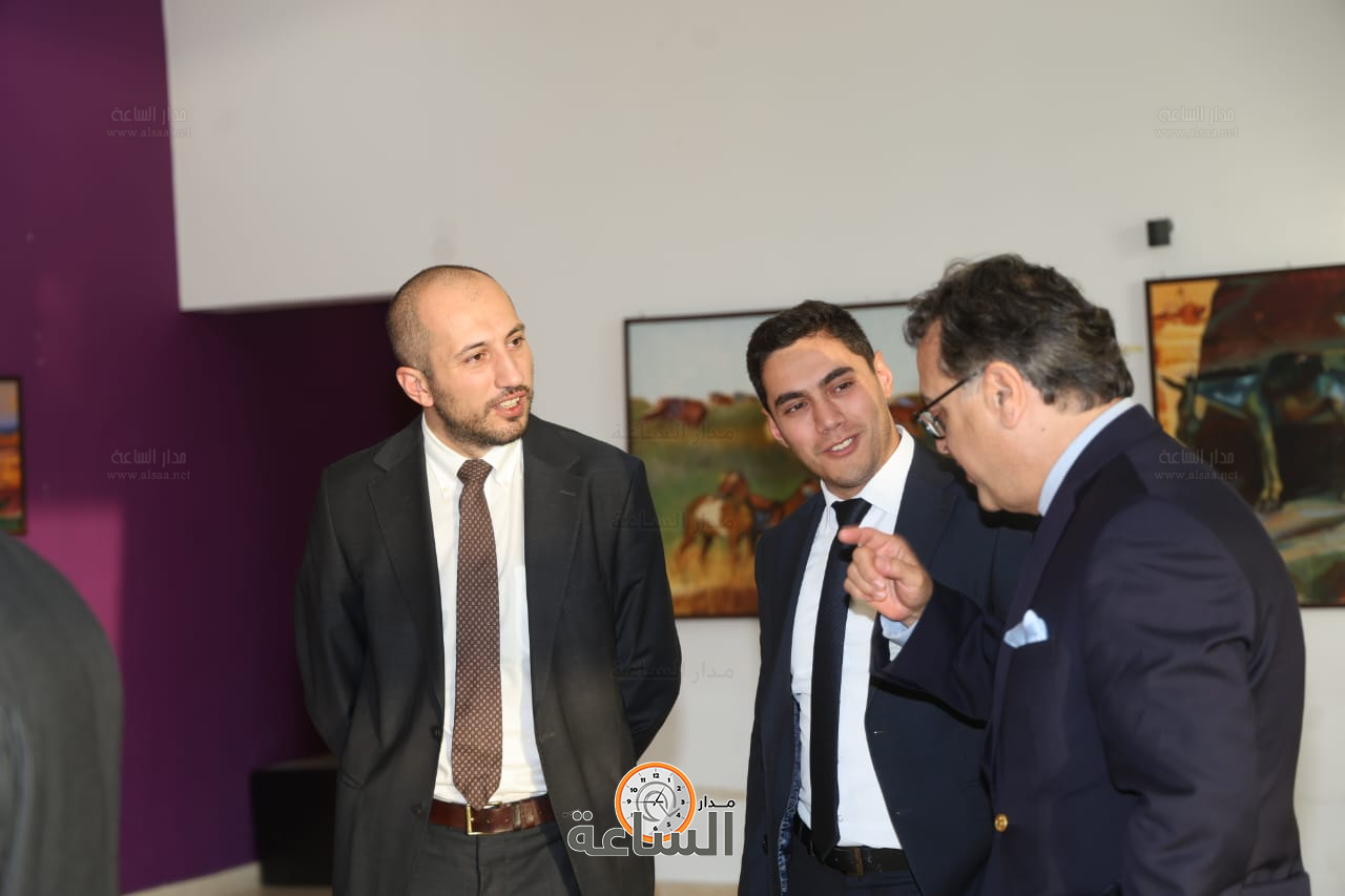 Madar Al-Saa Images 0.18147520410458506