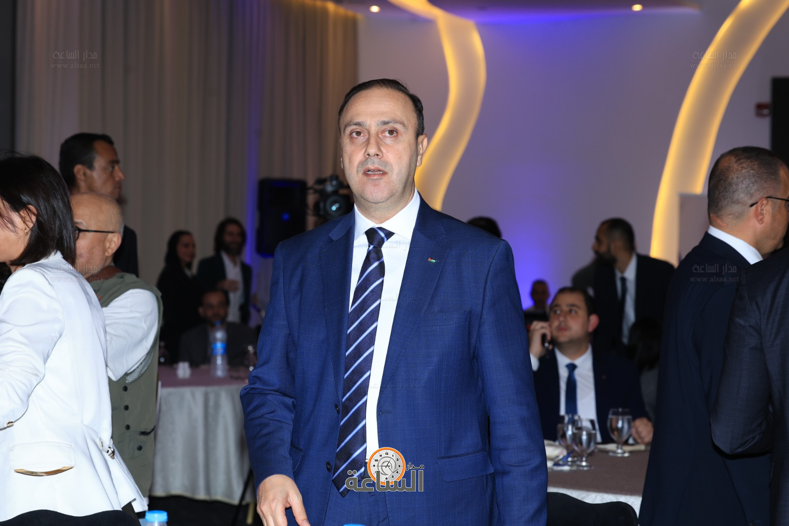 Madar Al-Saa Images 0.8549167117843924