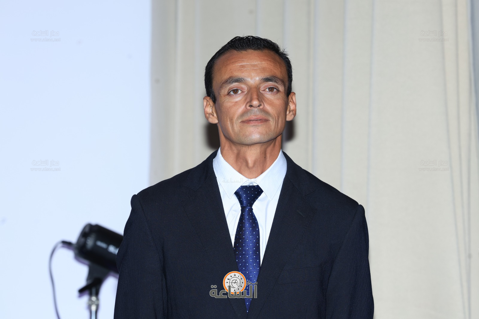 Madar Al-Saa Images 0.9616760585934051