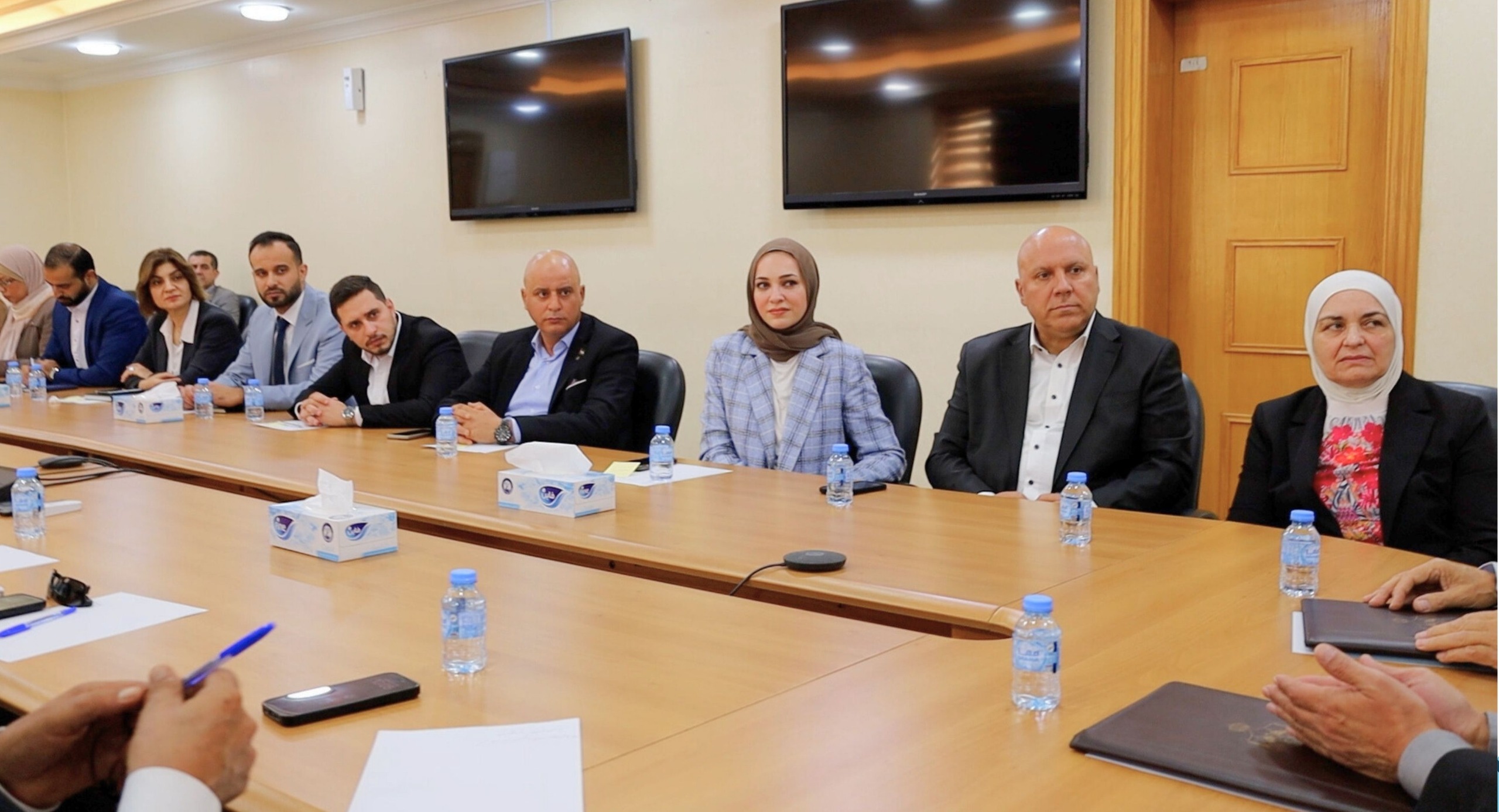 Madar Al-Saa Images 0.8418132400393932