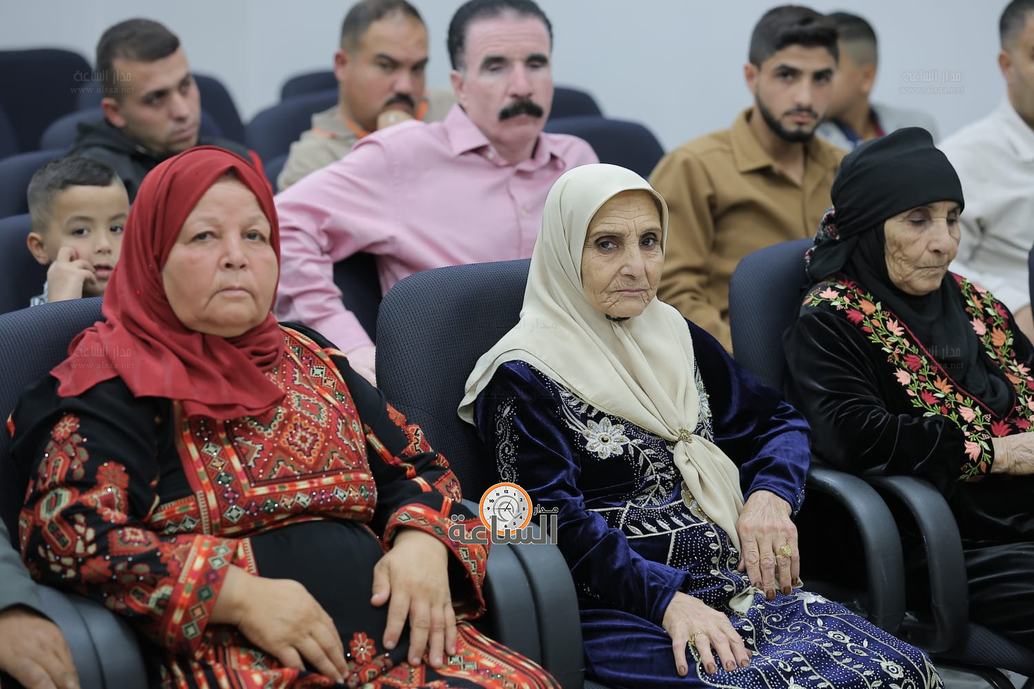 Madar Al-Saa Images 0.07406367507057399