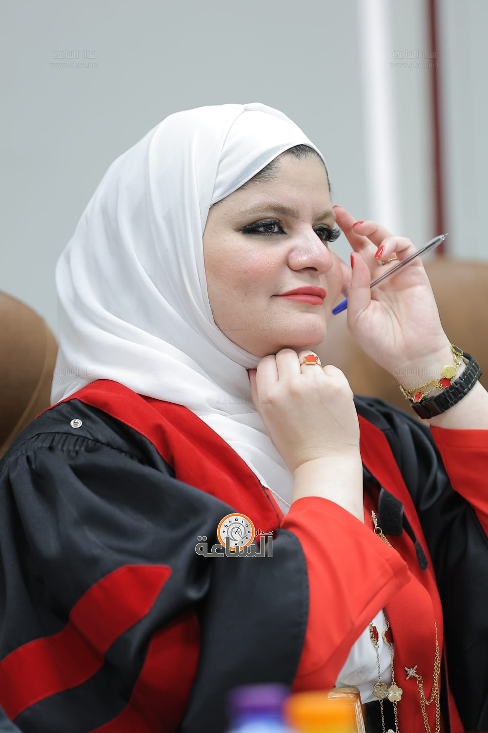 Madar Al-Saa Images 0.8589169347815083