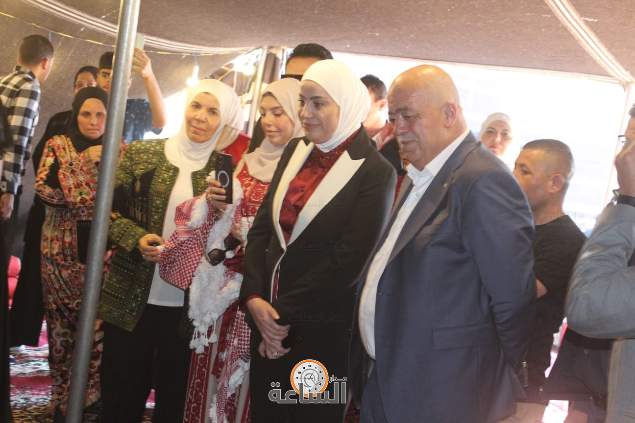 Madar Al-Saa Images 0.2010042339038305