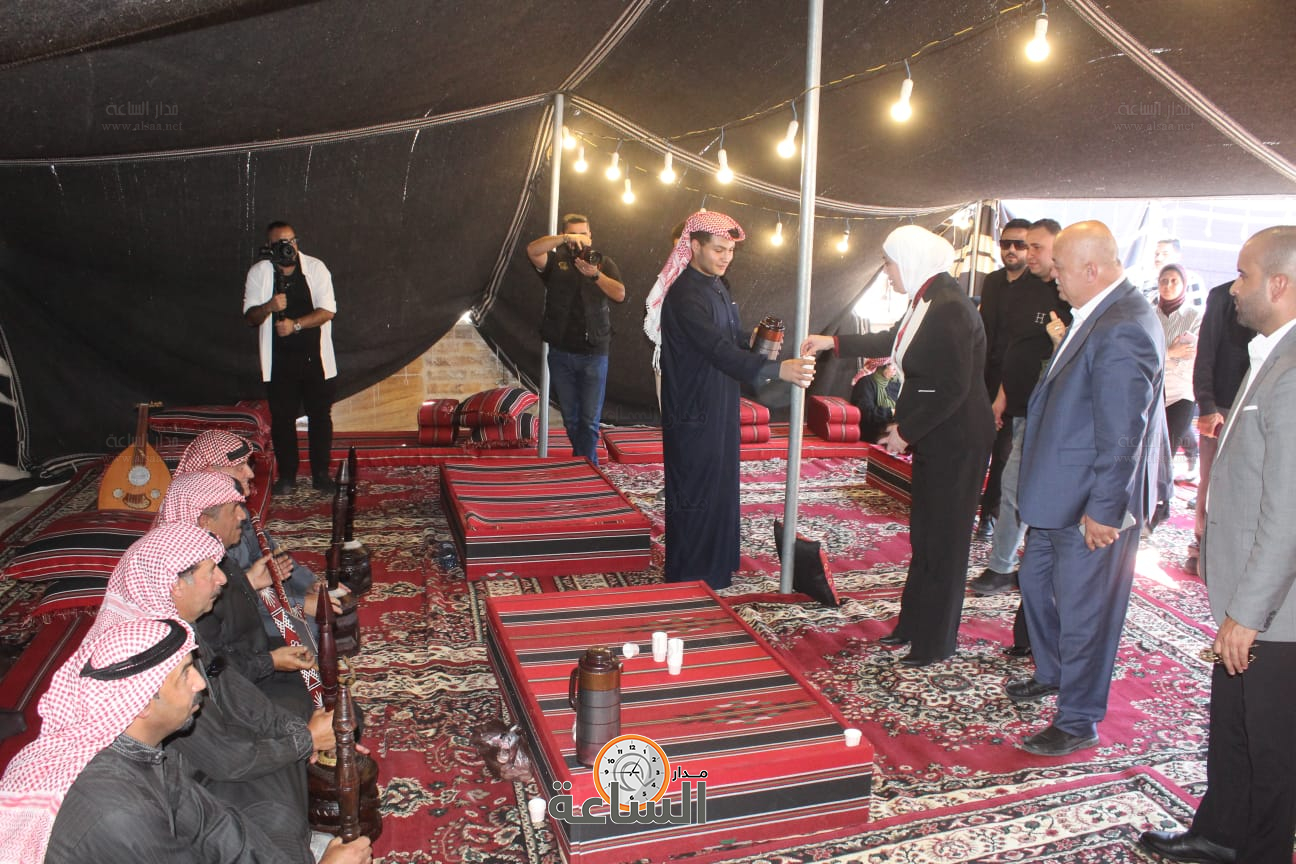 Madar Al-Saa Images 0.4484872272254573