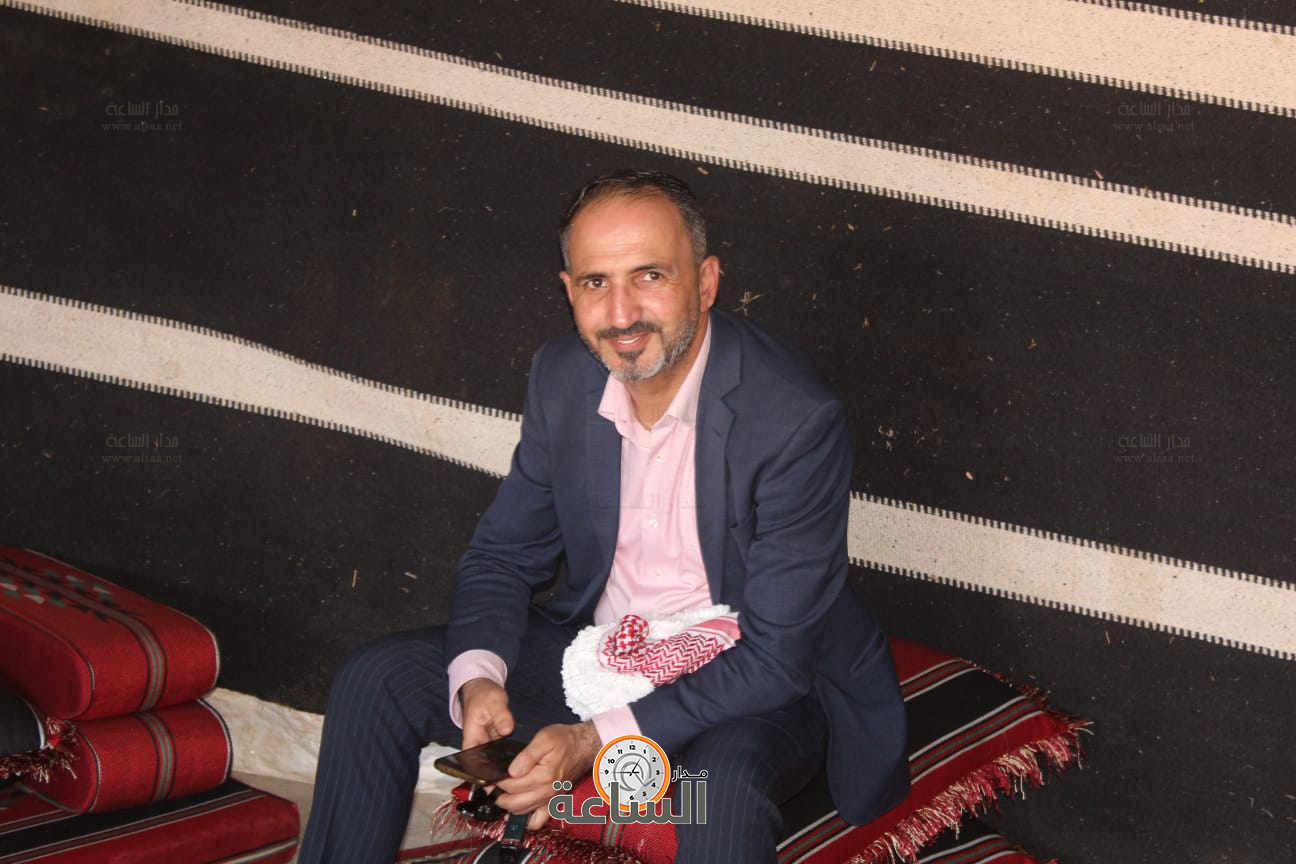 Madar Al-Saa Images 0.19597167042054087