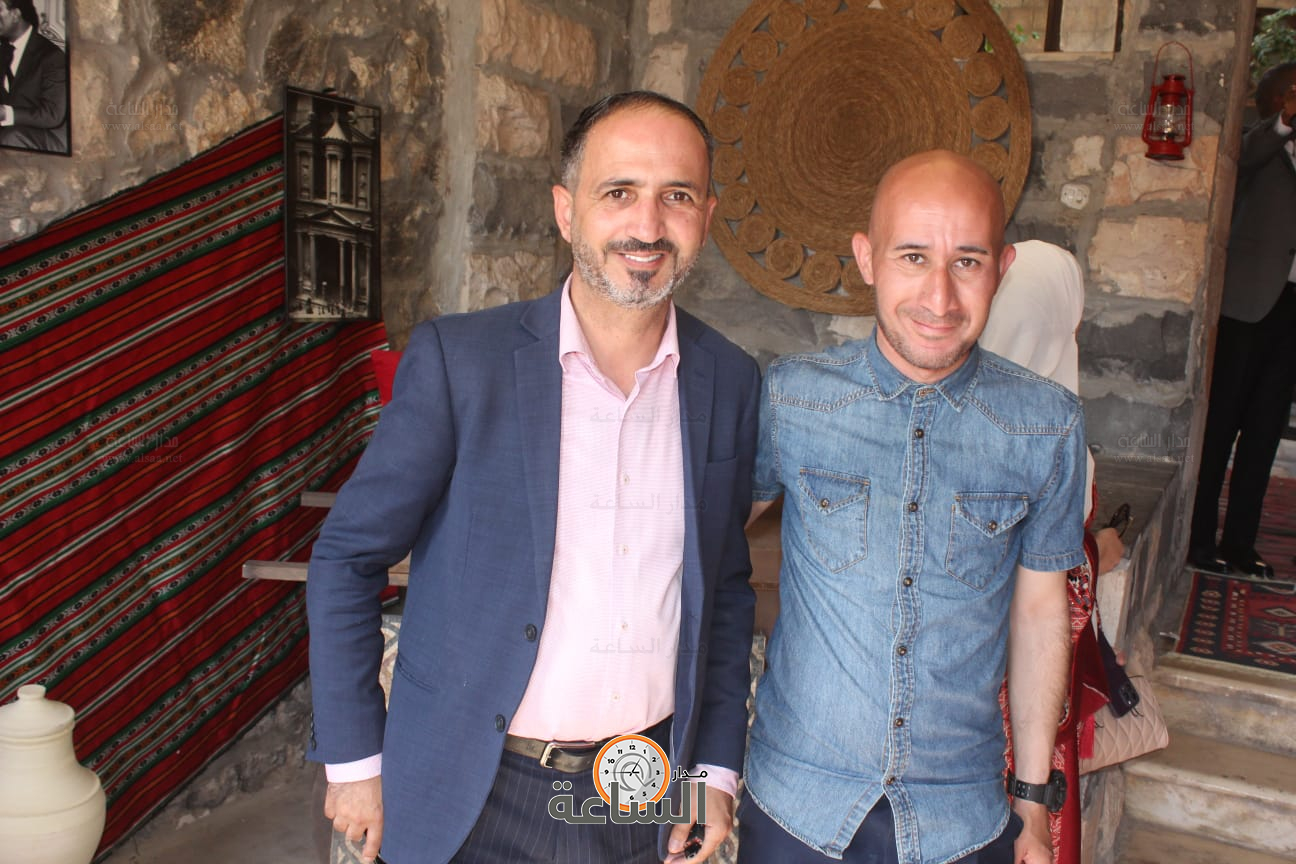 Madar Al-Saa Images 0.7697090344700188