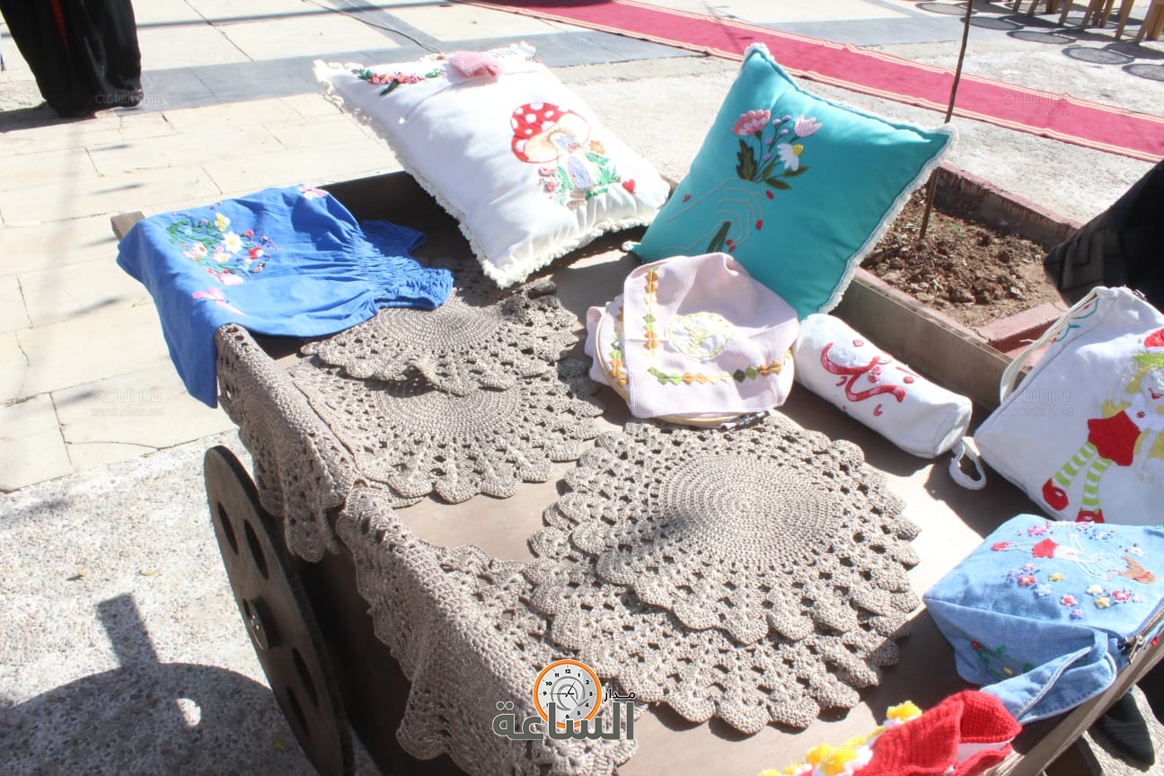 Madar Al-Saa Images 0.9784475259163664