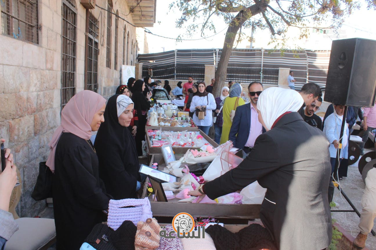 Madar Al-Saa Images 0.8485809393357123