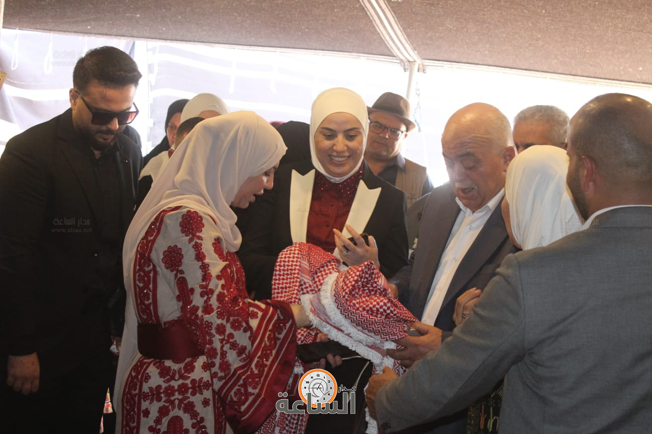 Madar Al-Saa Images 0.3646810007518917