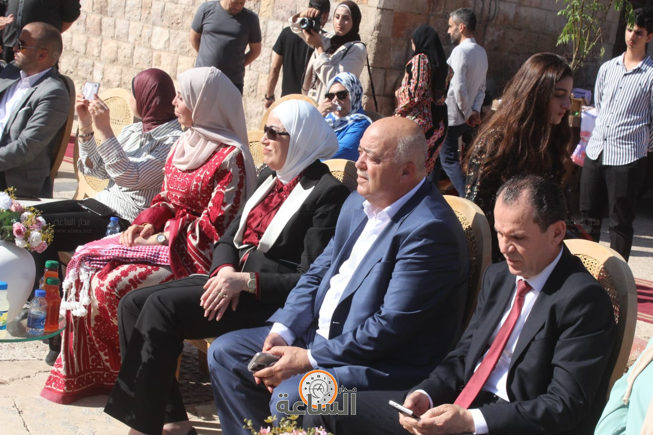 Madar Al-Saa Images 0.5452866903429406