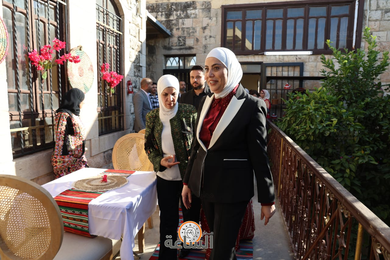 Madar Al-Saa Images 0.309227554287437