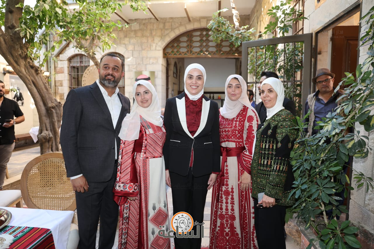 Madar Al-Saa Images 0.9665366043357477