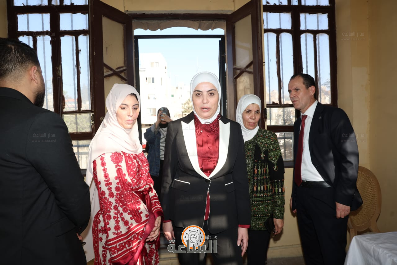 Madar Al-Saa Images 0.37443905355178286